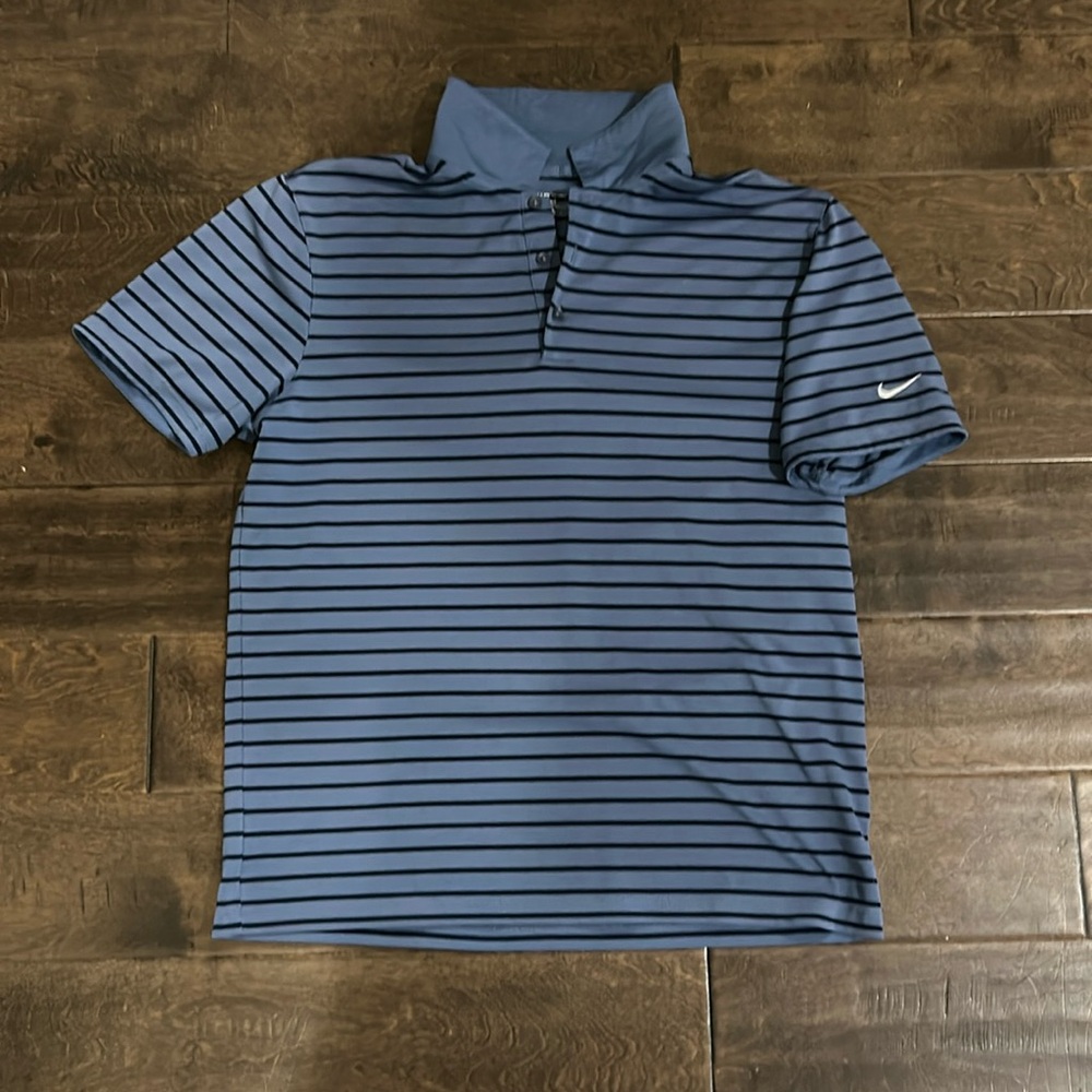 Nike standard fit golf polo